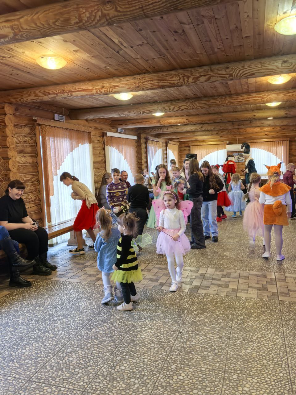 photo 5438319721301797527 y
